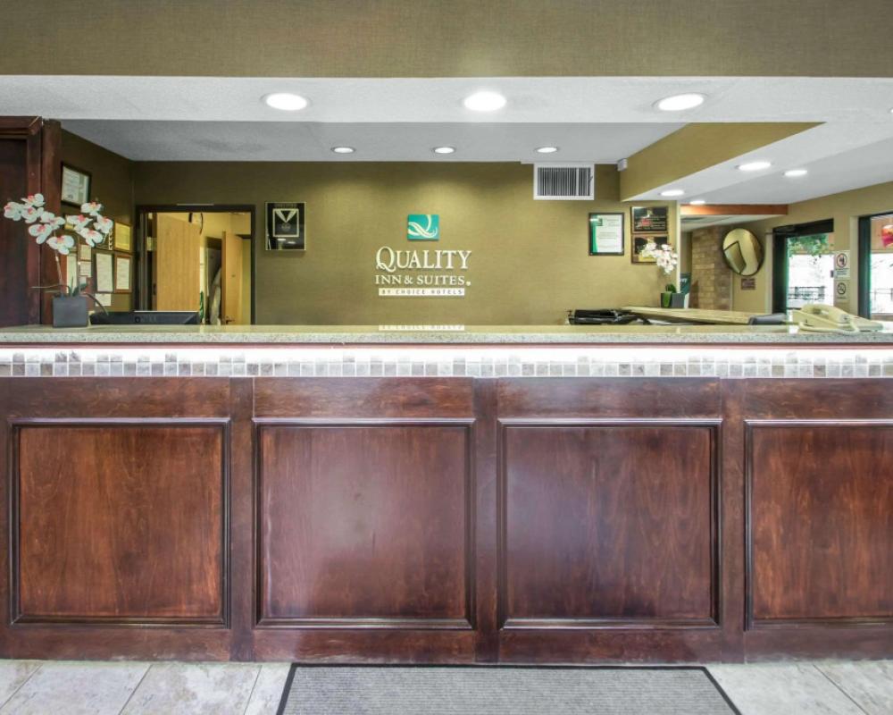 Quality Inn & Suites Sun Prairie Madison East