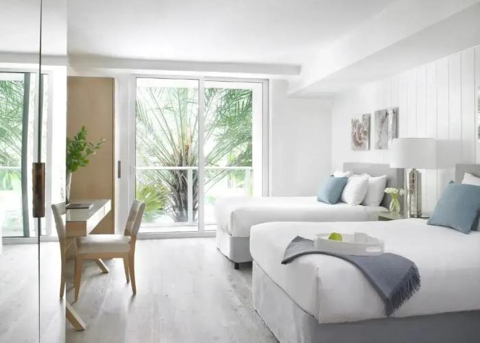 Grand Beach Hotel Surfside West