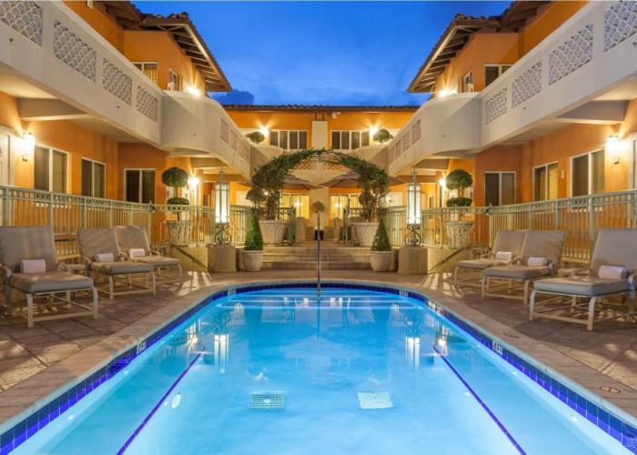 Sun Harbour Boutique Hotel