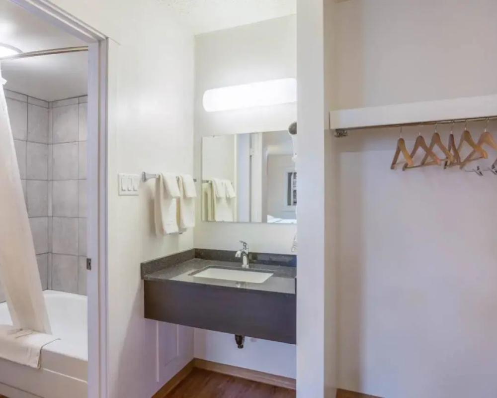 фото Motel Bo (Camrose)