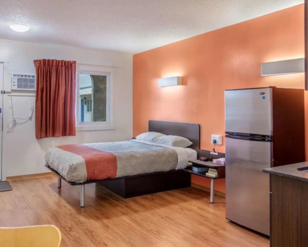 фото Motel Bo (Camrose)