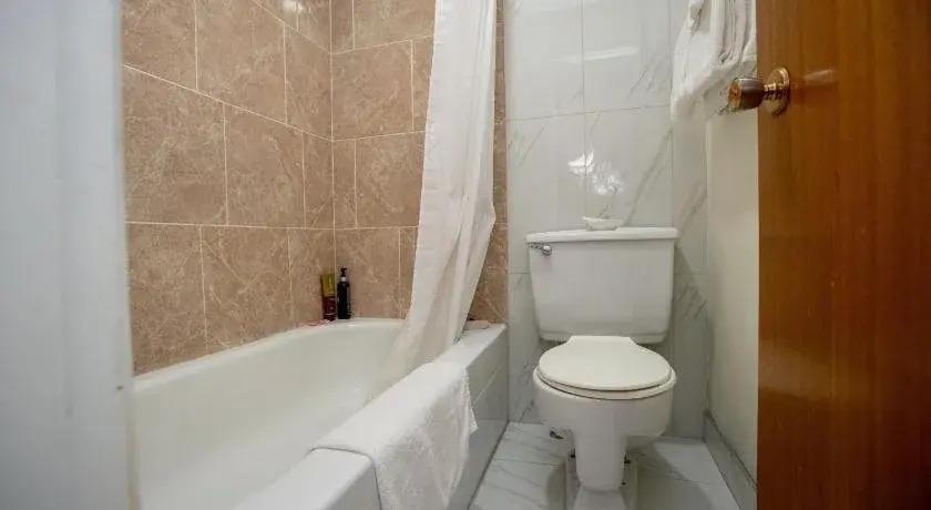 фото Camrose Motel