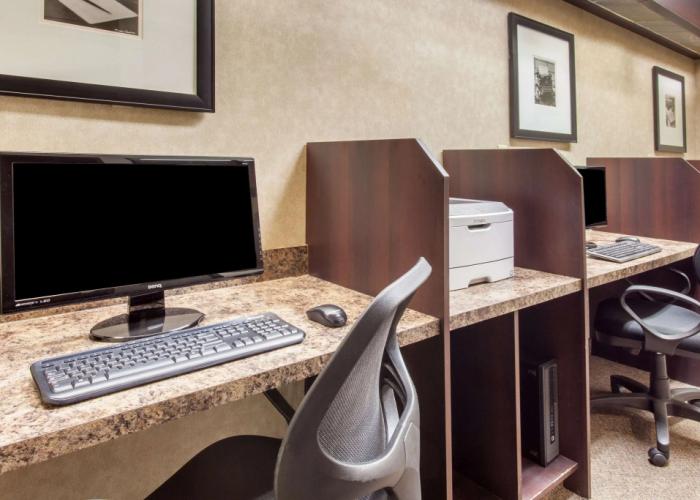 Ramada by Wyndham Camrose