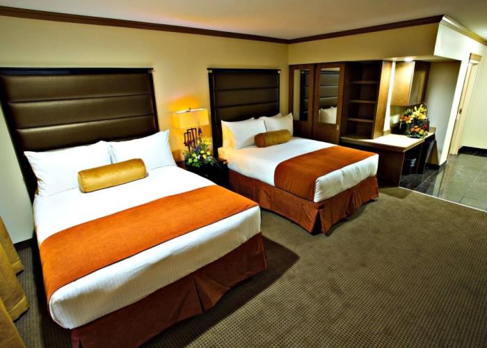 Camrose Resort & Casino