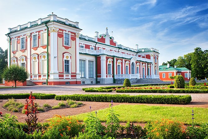 Kadriorg Palace